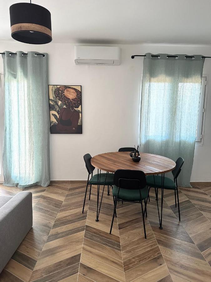 Residence Paolina Кальві Екстер'єр фото